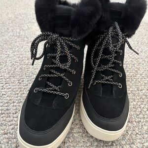 Koolaburra Black Fur-Lined Winter Boots
